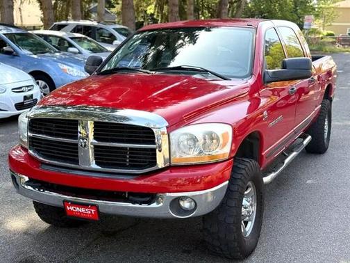 2006 Dodge Ram 2500 SLT Mega Cab