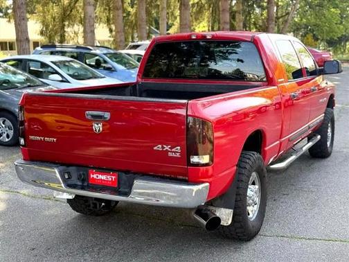2006 Dodge Ram 2500 SLT Mega Cab
