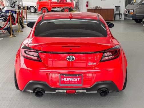 2022 Toyota GR86 Premium