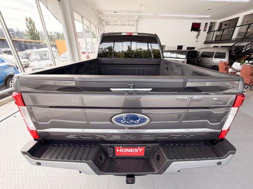 Gray 2019 Ford F-250 XLT