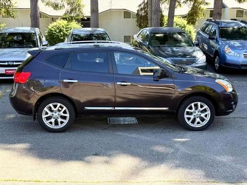 2013 Nissan Rogue SV w/SL Pkg