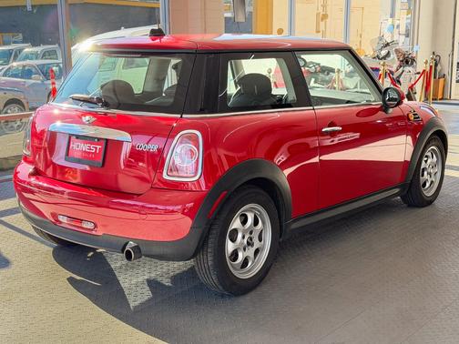 2012 MINI Cooper 