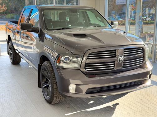 2016 RAM 1500 Sport
