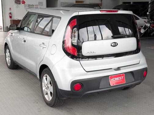 2018 Kia Soul Base