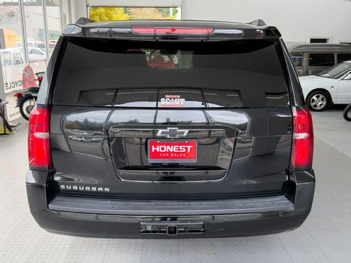 2018 Chevrolet Suburban LT