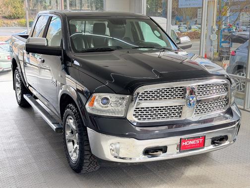 2013 RAM 1500 Laramie