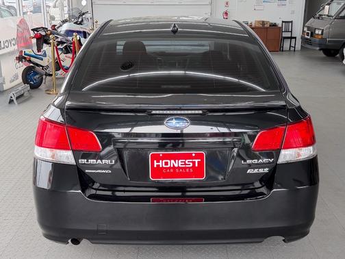 2014 Subaru Legacy 2.5i Sport