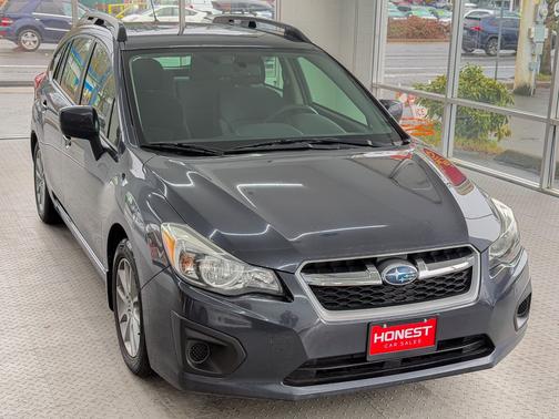 2013 Subaru Impreza 2.0i Premium