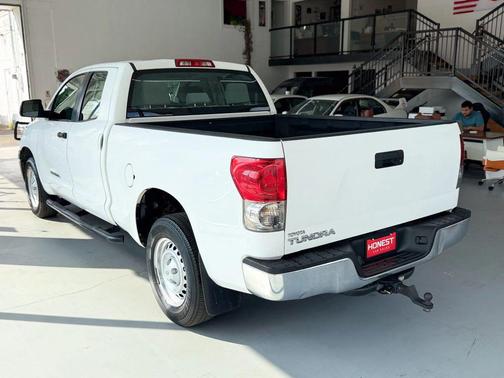 2009 Toyota Tundra Grade