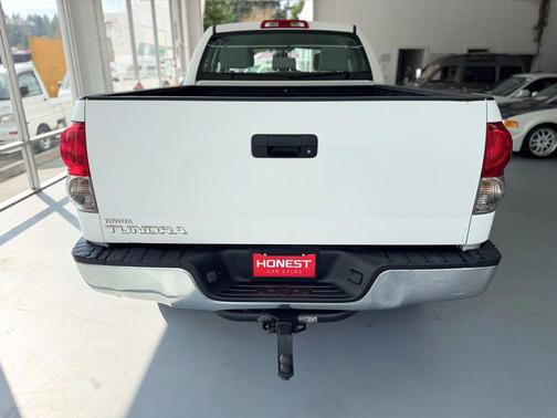 2009 Toyota Tundra Grade
