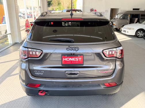 2021 Jeep Compass Trailhawk