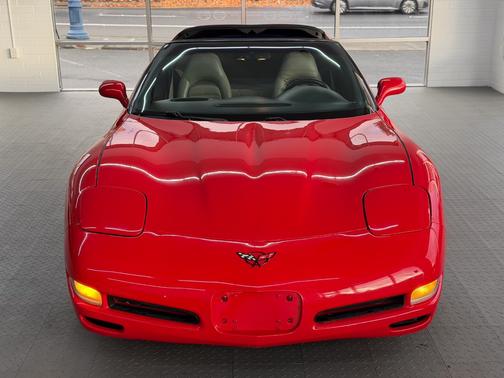 1999 Chevrolet Corvette Base