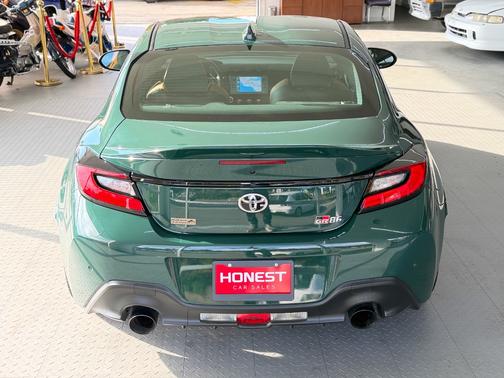 2025 Toyota GR86 Hakone Edition