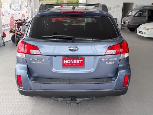 2013 Subaru Outback 2.5i Limited