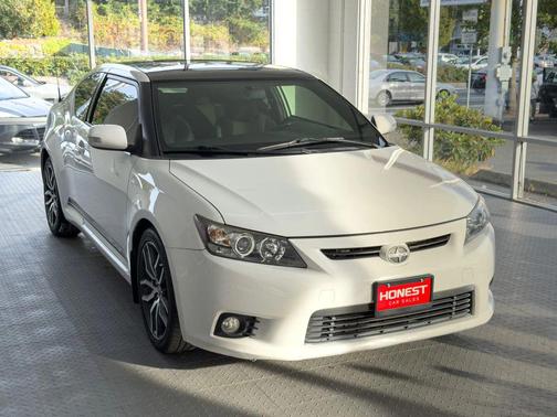 2013 Scion tC Base