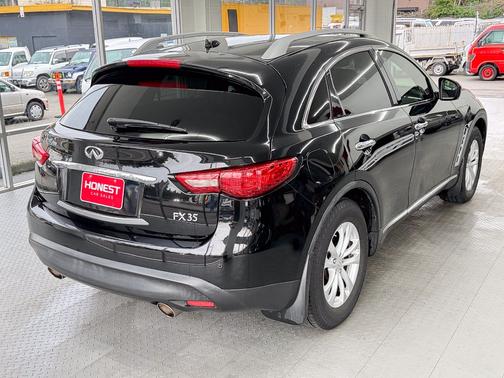 2012 INFINITI FX35 Base