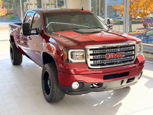 2013 GMC Sierra 2500 SLT