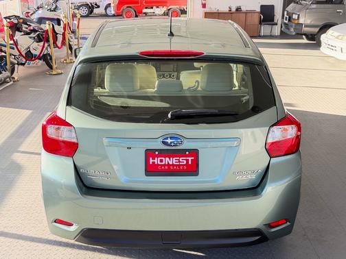 2015 Subaru Impreza 2.0i Premium