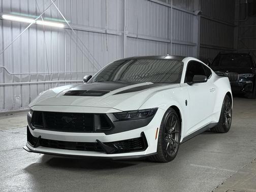 2024 Ford Mustang Dark Horse Fastback