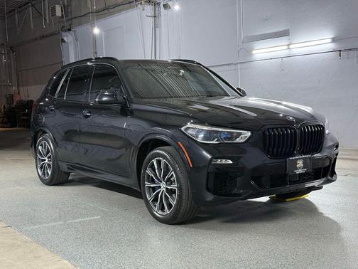 Black Sapphire Metallic 2021 BMW X5 xDrive40i