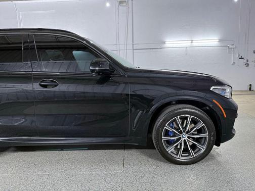 Black Sapphire Metallic 2021 BMW X5 xDrive40i