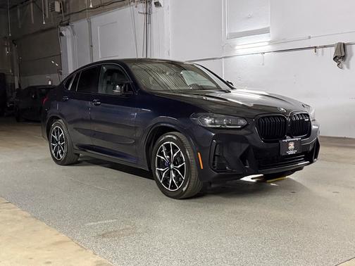 Carbon Black Metallic 2024 BMW X4 M40i