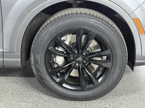 2019 Audi Q7 45 Premium Plus