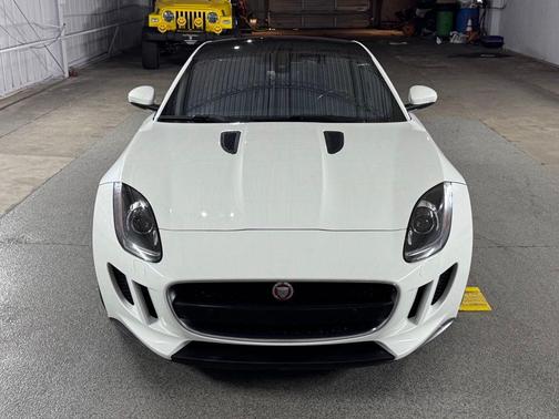Polaris White 2017 Jaguar F-TYPE Premium