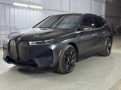 Dark Graphite Metallic 2023 BMW iX M60