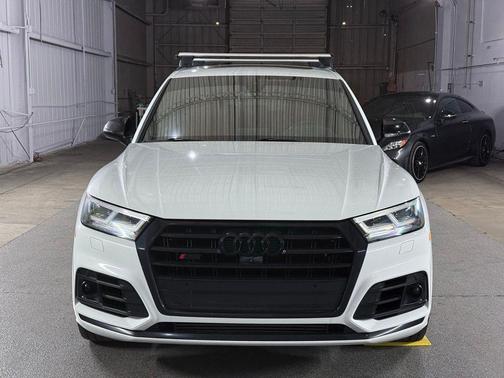 Glacier White Metallic 2020 Audi SQ5 3.0T Prestige