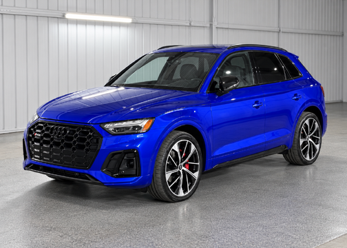 Ultra Blue Metallic 2024 Audi SQ5 Prestige