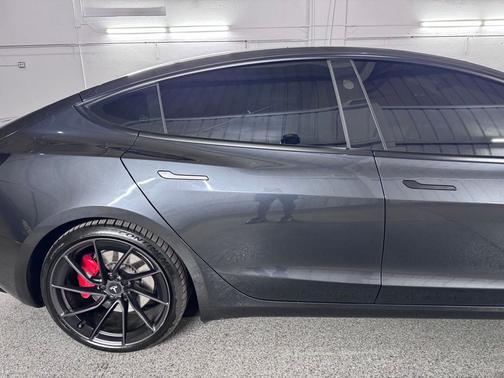 Stealth Gray 2024 Tesla Model 3 Performance