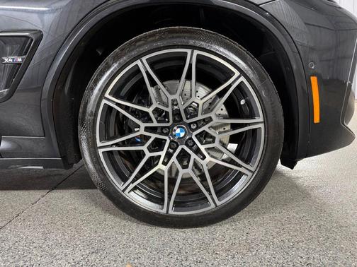 Black Sapphire Metallic 2022 BMW X4 M AWD