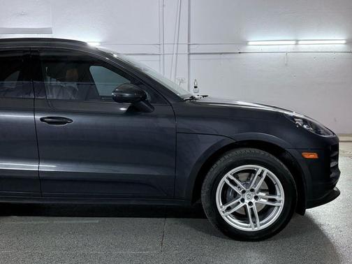 2019 Porsche Macan 