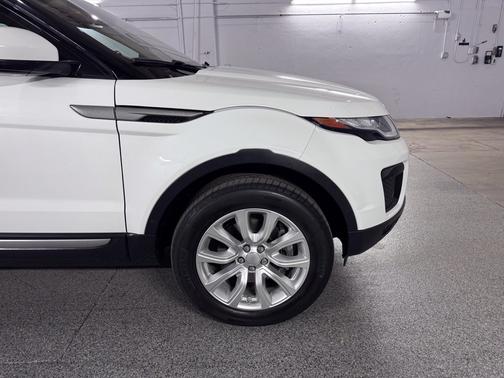 Fuji White 2019 Land Rover Range Rover Evoque