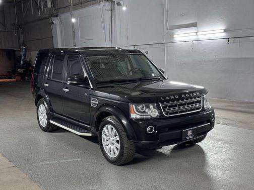 Santorini Black Metallic 2016 Land Rover LR4 Base