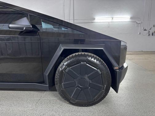 Black 2024 Tesla Cybertruck Cyberbeast