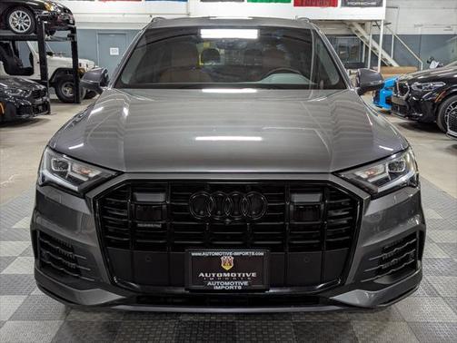2022 Audi Q7 55 Premium Plus