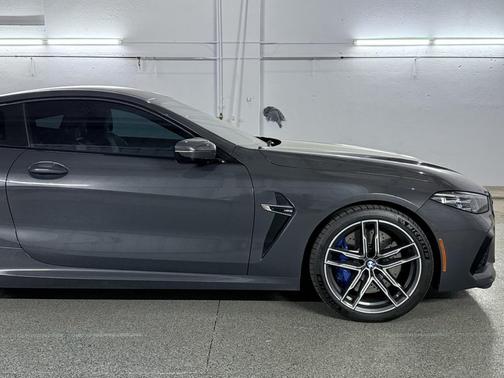 2020 BMW M8 Base