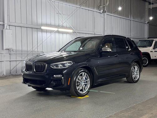 Black Sapphire Metallic 2018 BMW X3 M40i