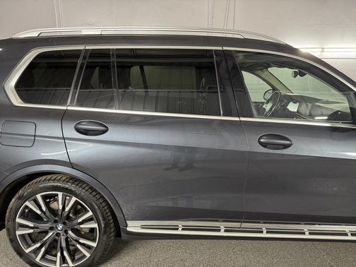 2019 BMW X7 xDrive40i
