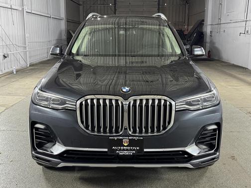 2019 BMW X7 xDrive40i