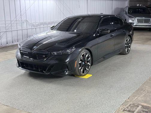 Black Sapphire Metallic 2024 BMW i5 M60