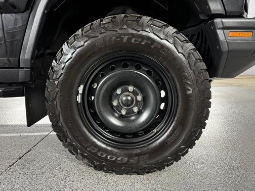 2024 INEOS Grenadier AWD