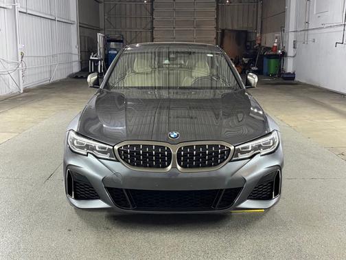 Mineral Gray Metallic 2022 BMW M340 i xDrive