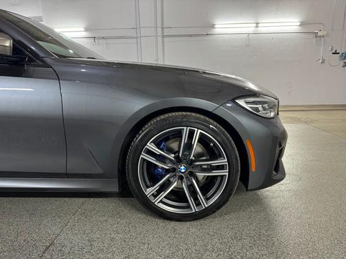 Mineral Gray Metallic 2022 BMW M340 i xDrive