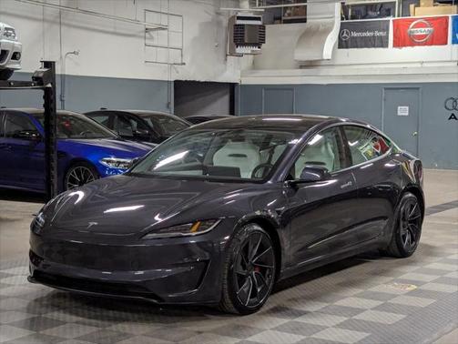 2024 Tesla Model 3 Performance
