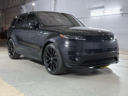Santorini Black Metallic 2023 Land Rover Range Rover Sport SE
