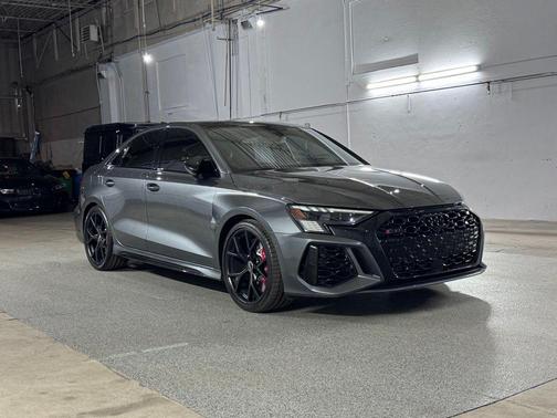 Daytona Gray Pearl 2024 Audi RS 3 TFSI quattro S tronic