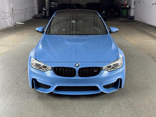 Yas Marina Blue Metallic 2017 BMW M3 Base